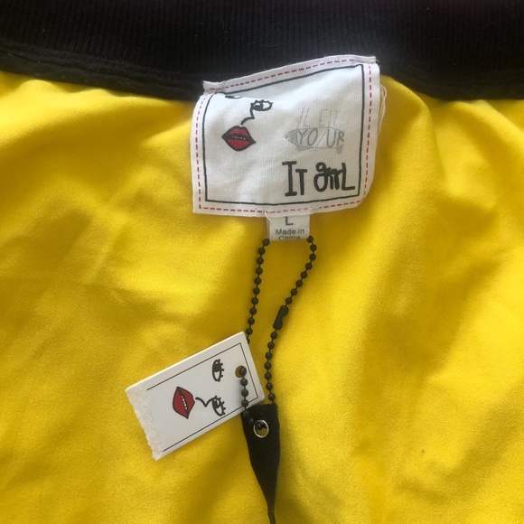 It Girl. Gold Bomber Jacket NWOT - Picture 4 of 8